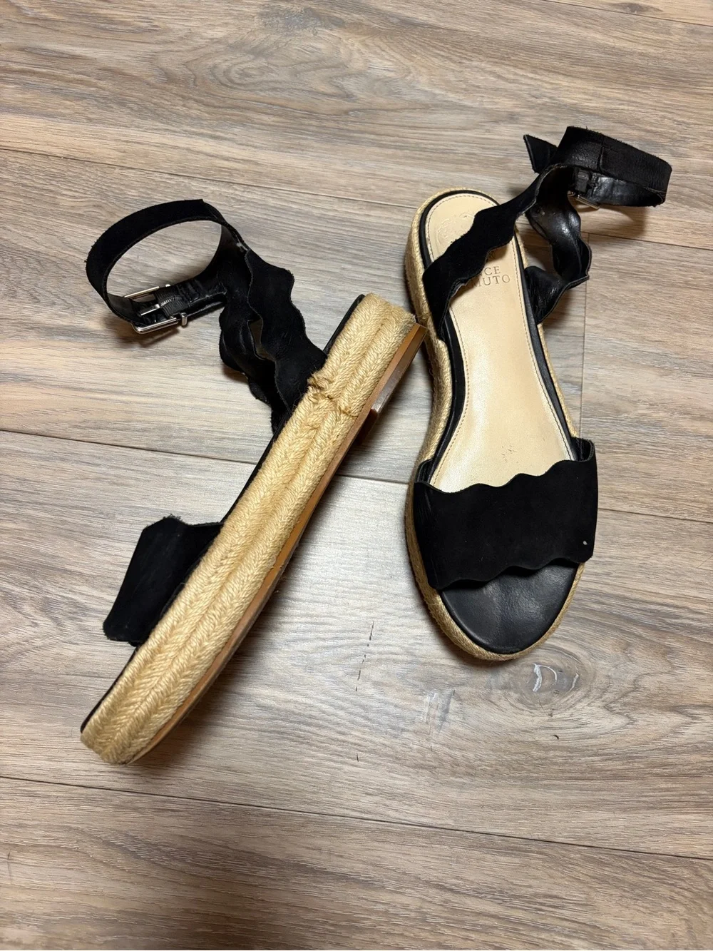 Vince Camuto Kamperla Black Suede Espadrille Wedge Sandals 9